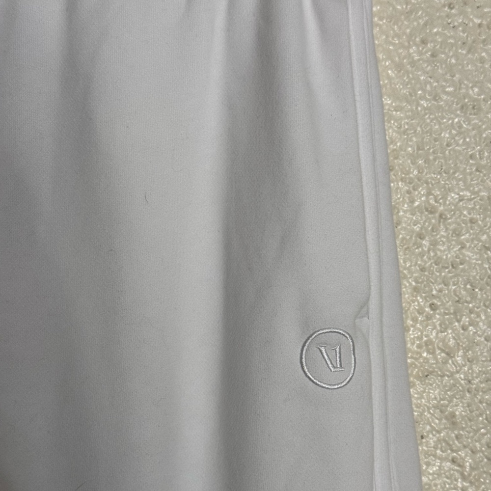 Vuori Women's Sedona Straight Leg Sweatpant White Track Pants size medium - Picture 6 of 13